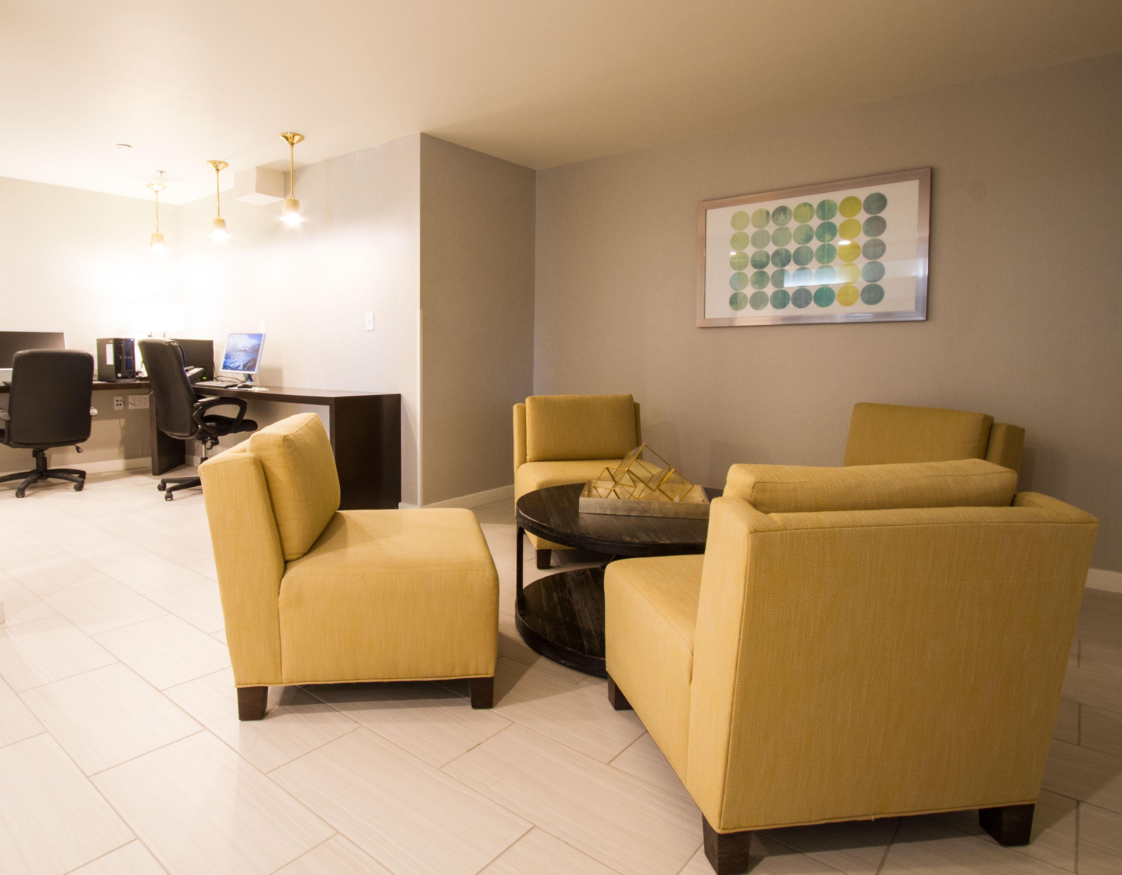 By Ihg Hotel 3*